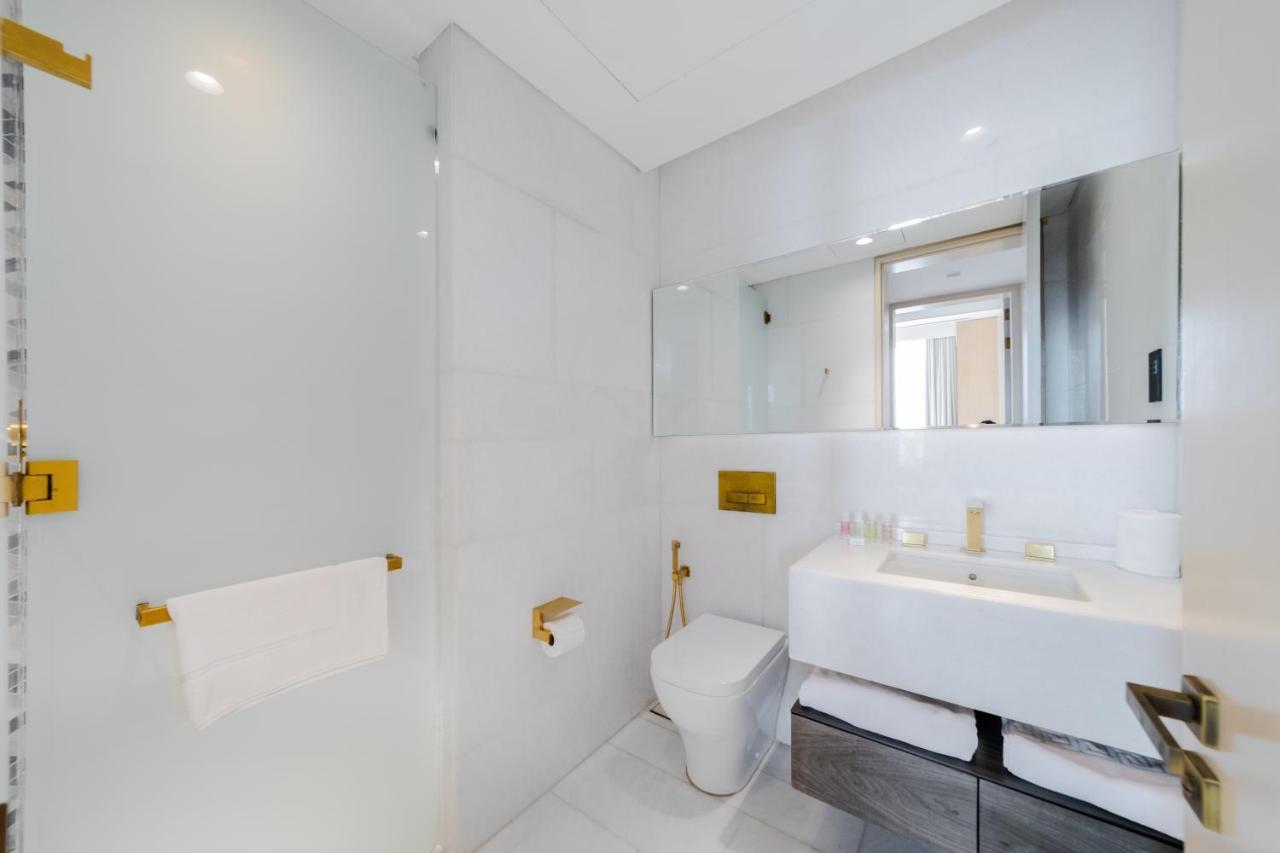 Eden's Homes & - Five Palm Residences *